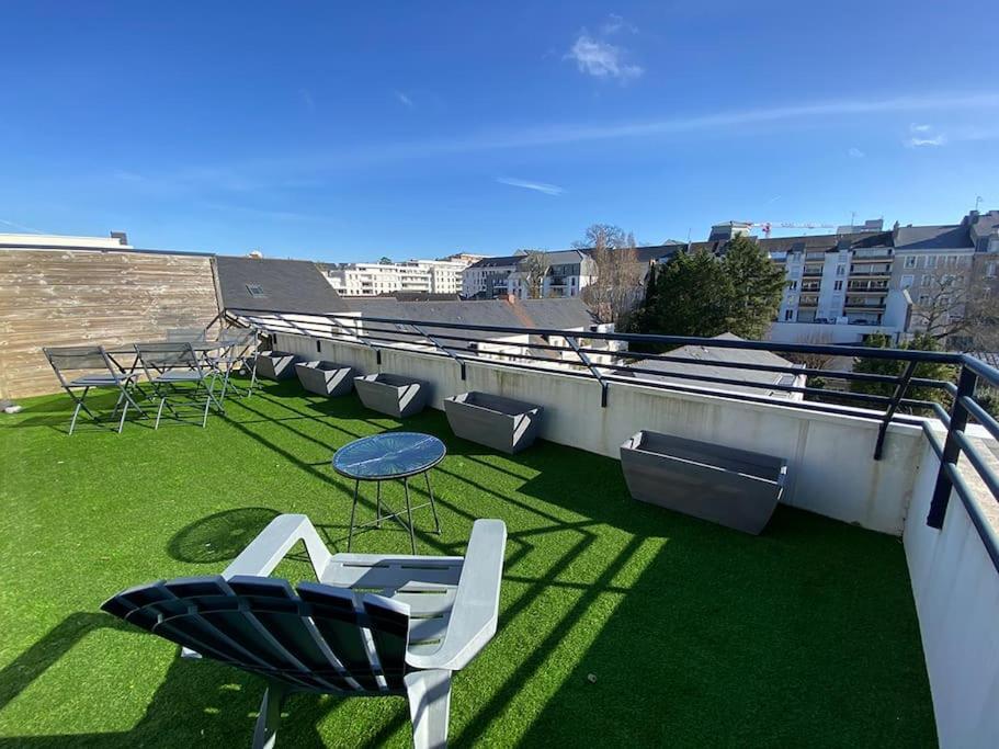 Grand Studio, Belle Terrasse Avec Vue Нант Экстерьер фото